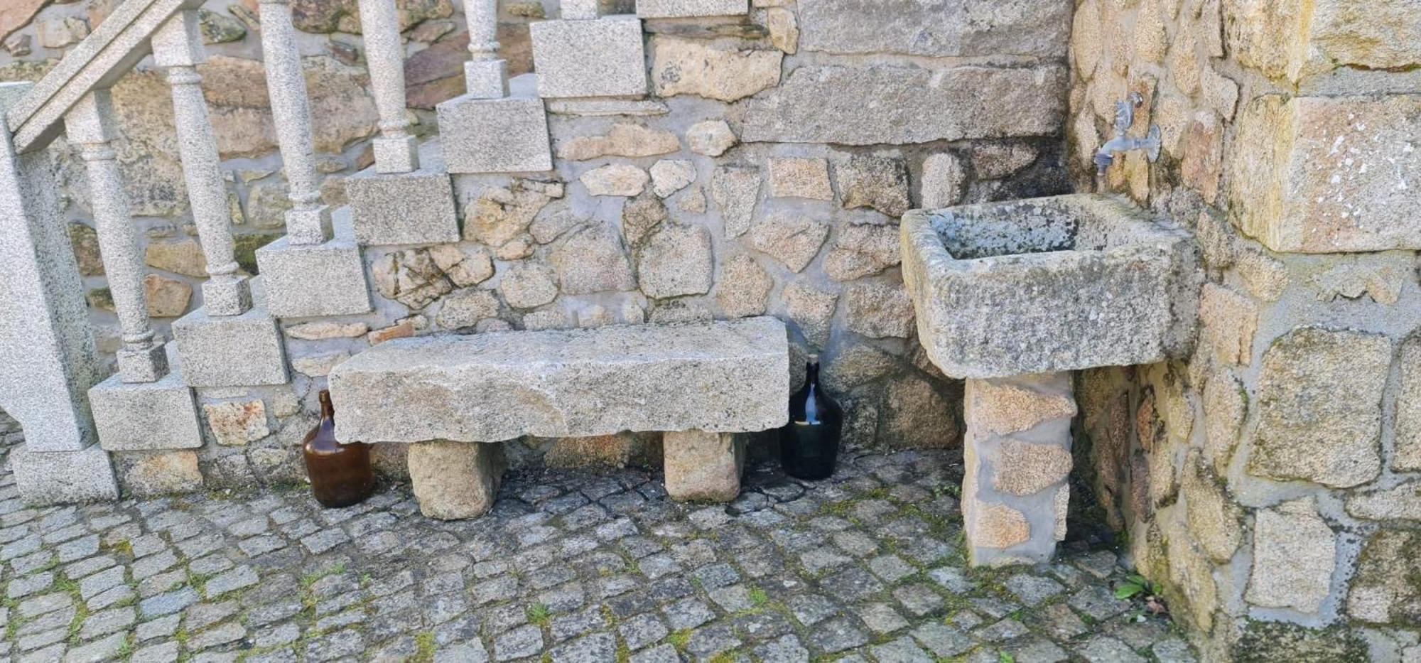Stone House Villa Salzedas Bagian luar foto